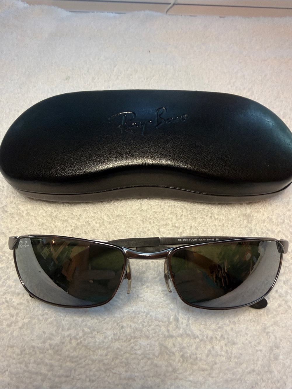 Authentic RAY BAN 3190 Flight 005 58-18 Metal Sunglasses Green Lenses Italy